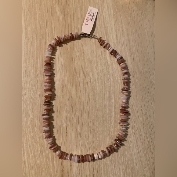 NWT PEYOTE BIRD X FREE SPIRIT GENUINE CRYSTAL NECKLACE - Picture 1 of 2